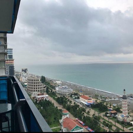 Lamar Hotel Батумі Екстер'єр фото