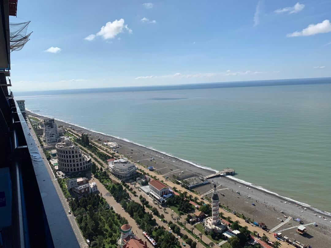 Lamar Hotel Батумі Екстер'єр фото